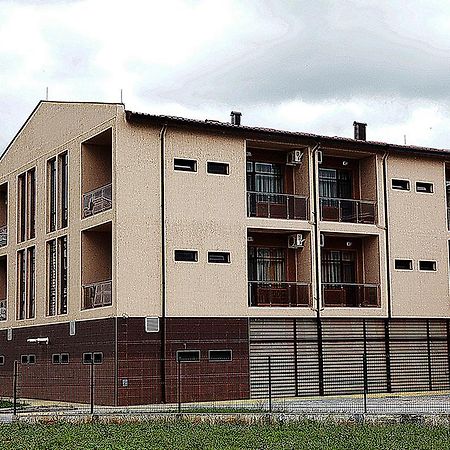Incanto Family Hotel Sevlievo Luaran gambar