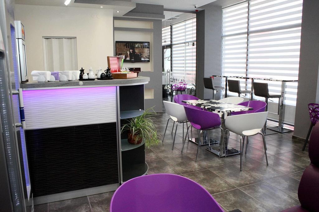 Incanto Family Hotel Sevlievo Luaran gambar